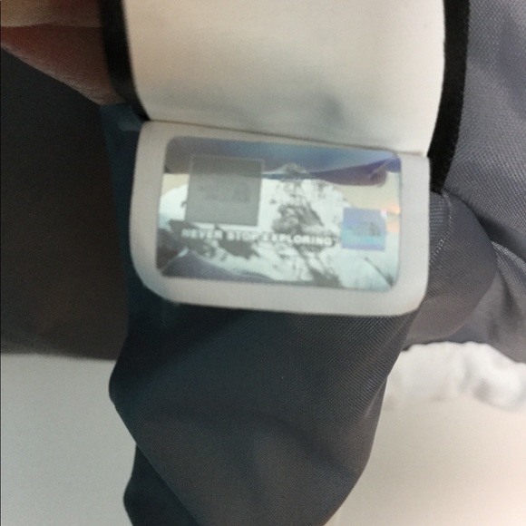 The North Face L Jacket Hooded White Gray Coat EUC - Picture 8 of 8